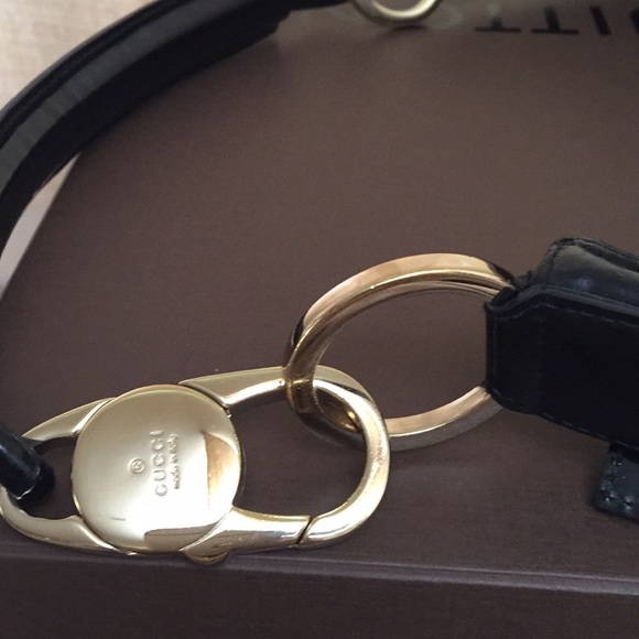 SOLD💯% Authentic Gucci hobo/half moon style bag. - Picture 5 of 8